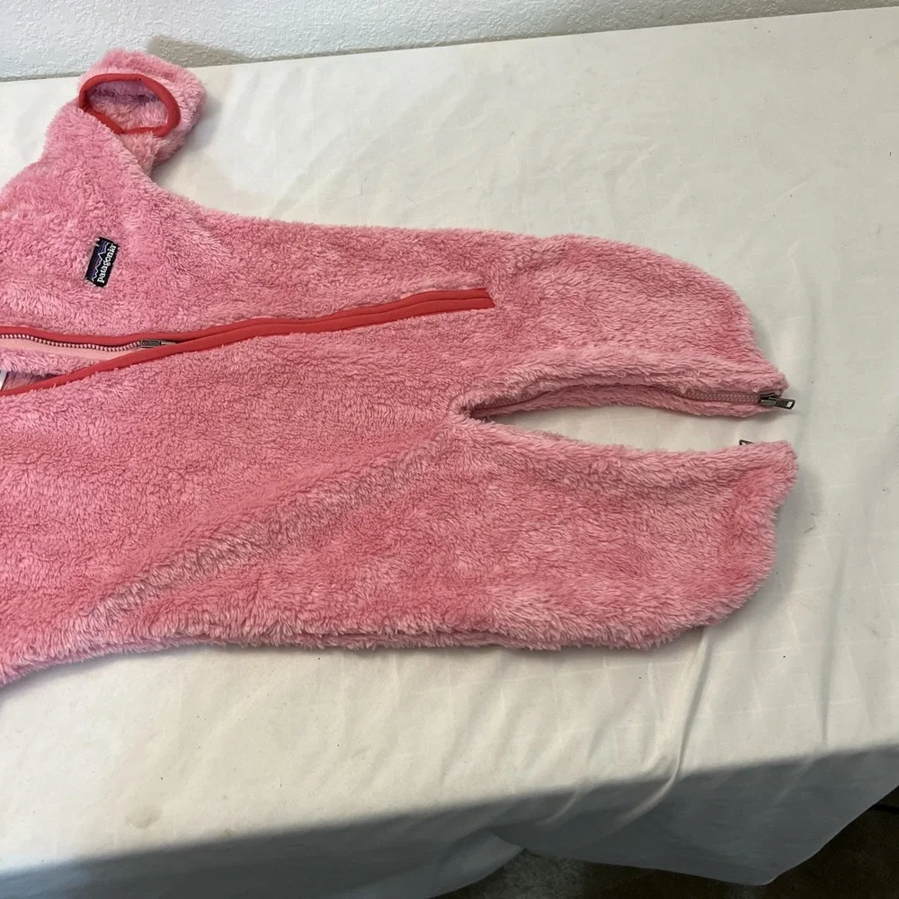 PATAGONIA Infant Baby Synchilla Fleece Hi Plush BUNTING Suit Size 3‎ Months Pink